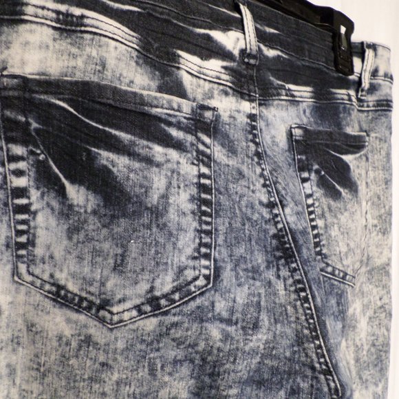 Encore Jeans USA Size XL Grey Acid Wash Skinny Jeans Fray Distressed Leg - Picture 11 of 15